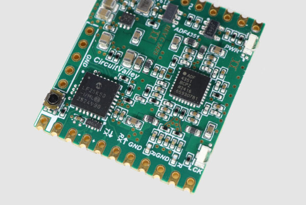 RFSTAMP44 RF Signal Generator SOM 4.4Ghz